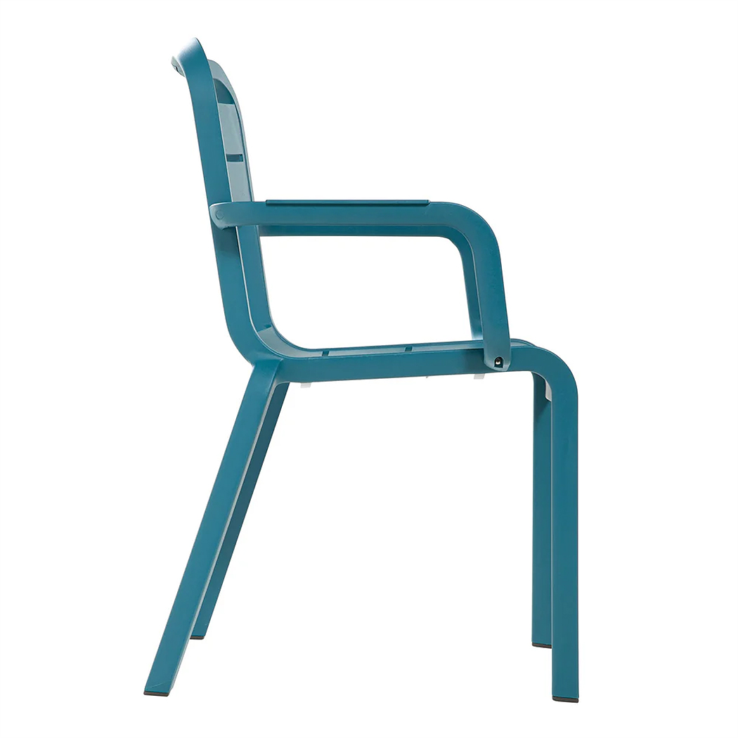 Grosfillex UT511784 - Item 236730