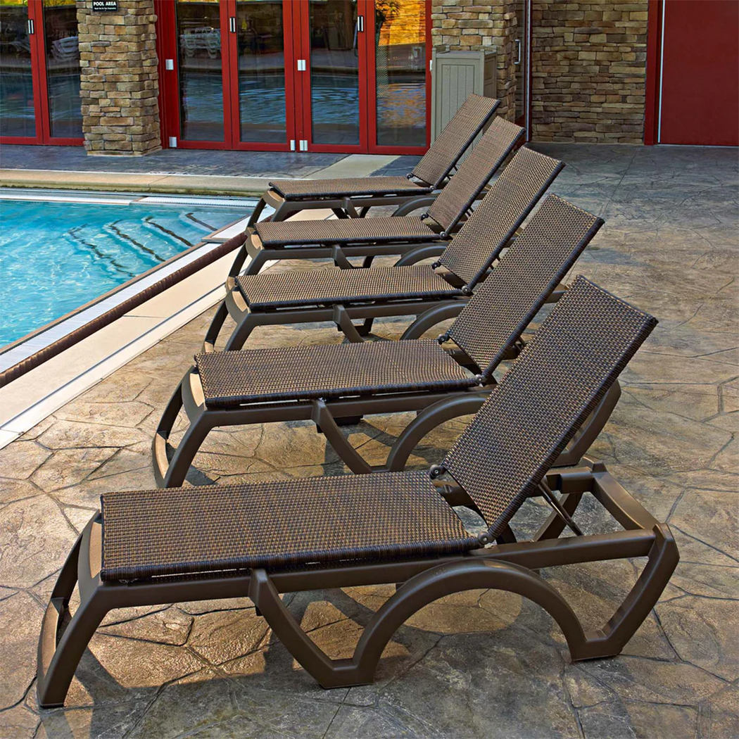 Grosfillex UT634037 - Item 236986