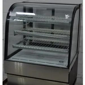 Used Federal Industries Federal 36in x 48in Refrigerated Bakery Case - CGR3648