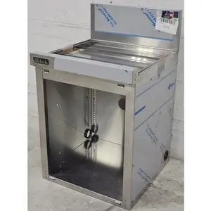 Perlick Underbar Storage Cabinet, drainboard top, 18"W x 18-9/16"D - SC18-18