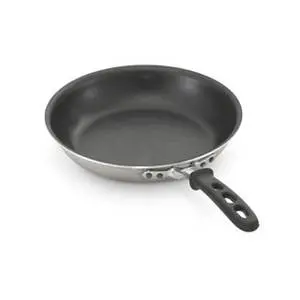 Vollrath Case of 6 - 7" Non-Stick Induction Fry Pan w Silicone Handle - 69107