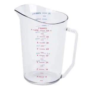 Cambro Camwear 2 Quart Clear Polycarbonate Measuring Cup - 200MCCW135