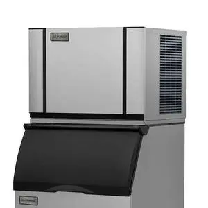 Elevation Series 520lb HalfCube Air Cooled Ice Machine & Bin