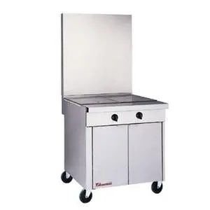 Southbend Platinum 32" Heavy Duty Modular Gas Uniform Hot Top Range - P32N-HH