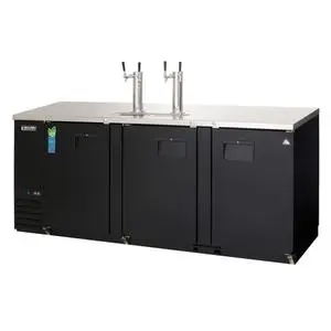 Everest Refrigeration EBD4-24 89.25" Wide Three Section Direct Draw Keg Cooler