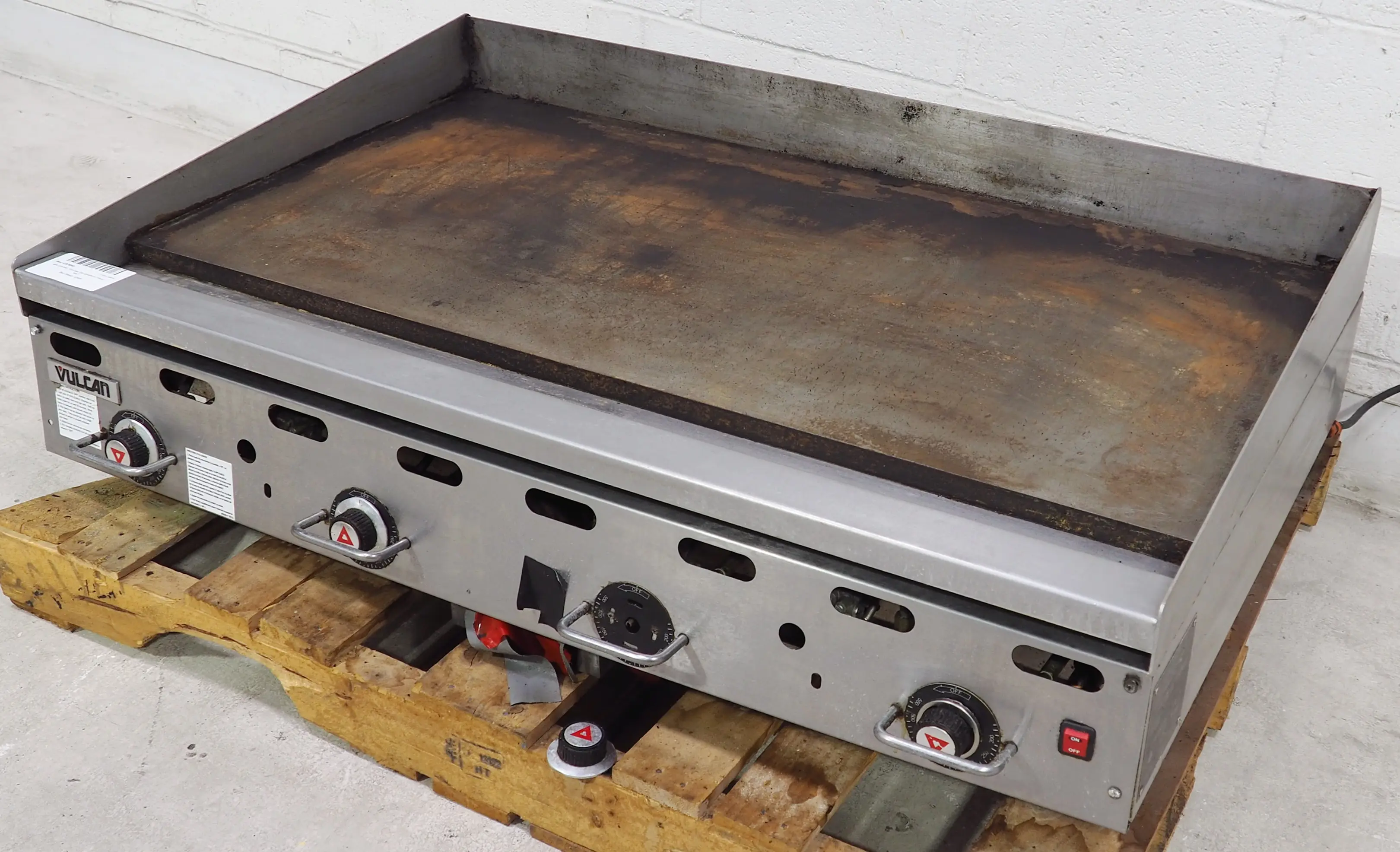 Used Vulcan 48in Counter Top Gas Flat Griddle w/ Press NAT 948RX-101